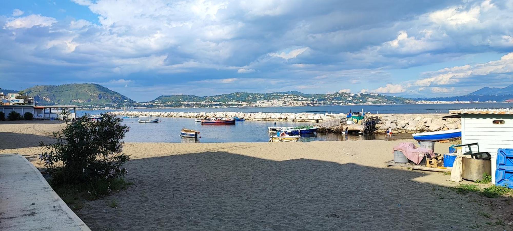 Casa Vacanza Agrippina Bacoli Buitenkant foto